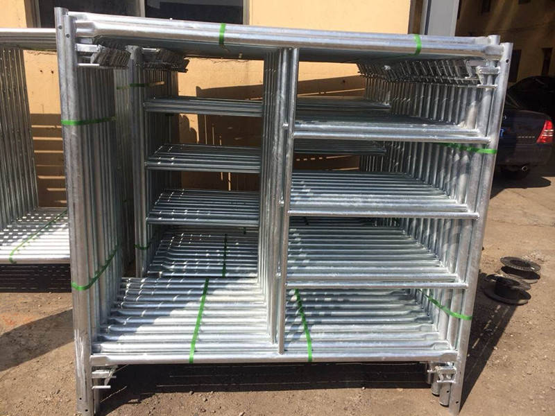 5\' x 5\' Canadian Type Scaffolding Ladder Frame