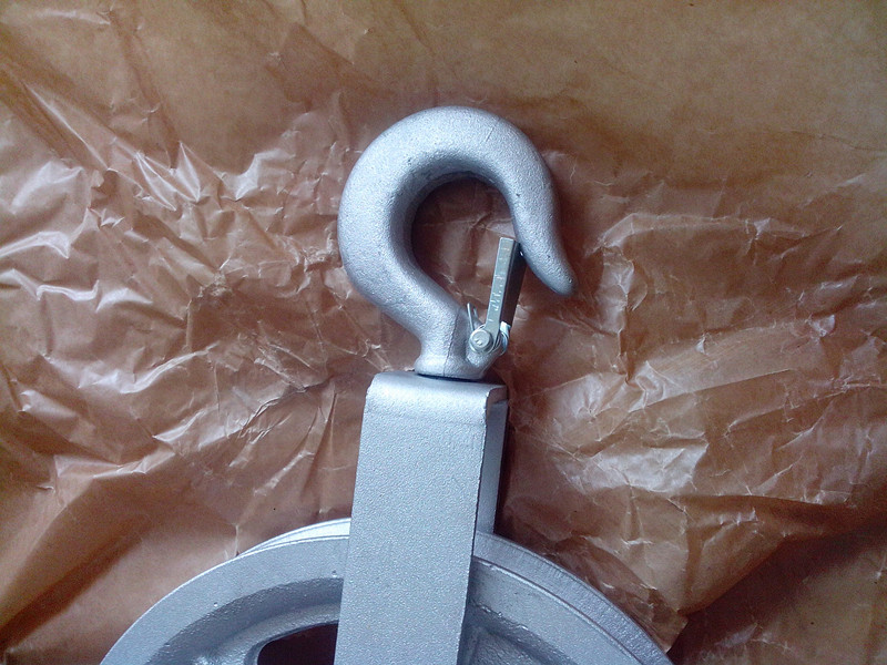 Hoist Pulley Wheel for Scaffolding with Electro Galvanized Surface