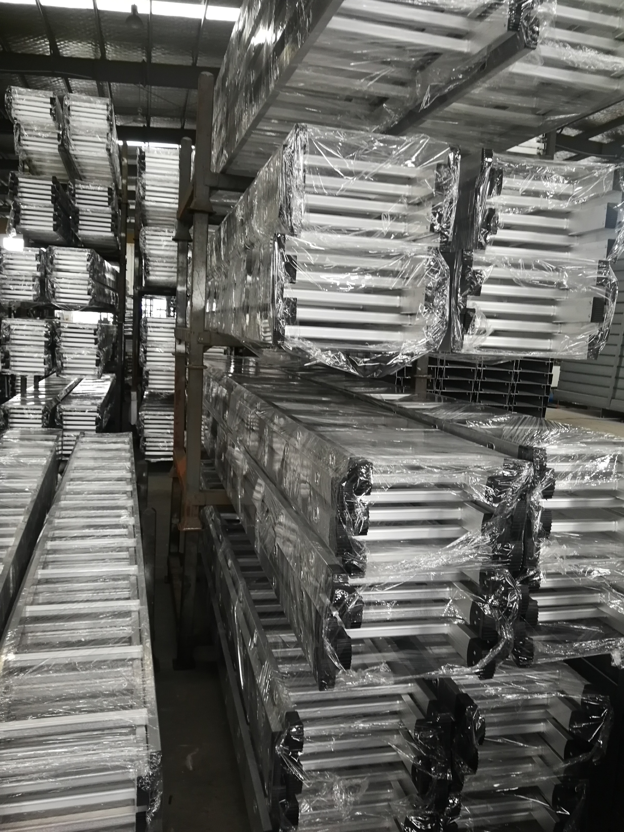 scaffolding aluminum ladder
