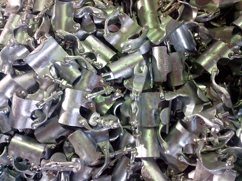 putlog couplers