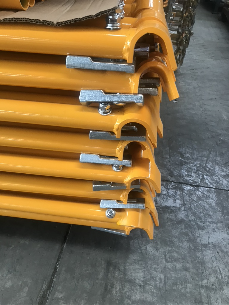 Scaffolding goosers 