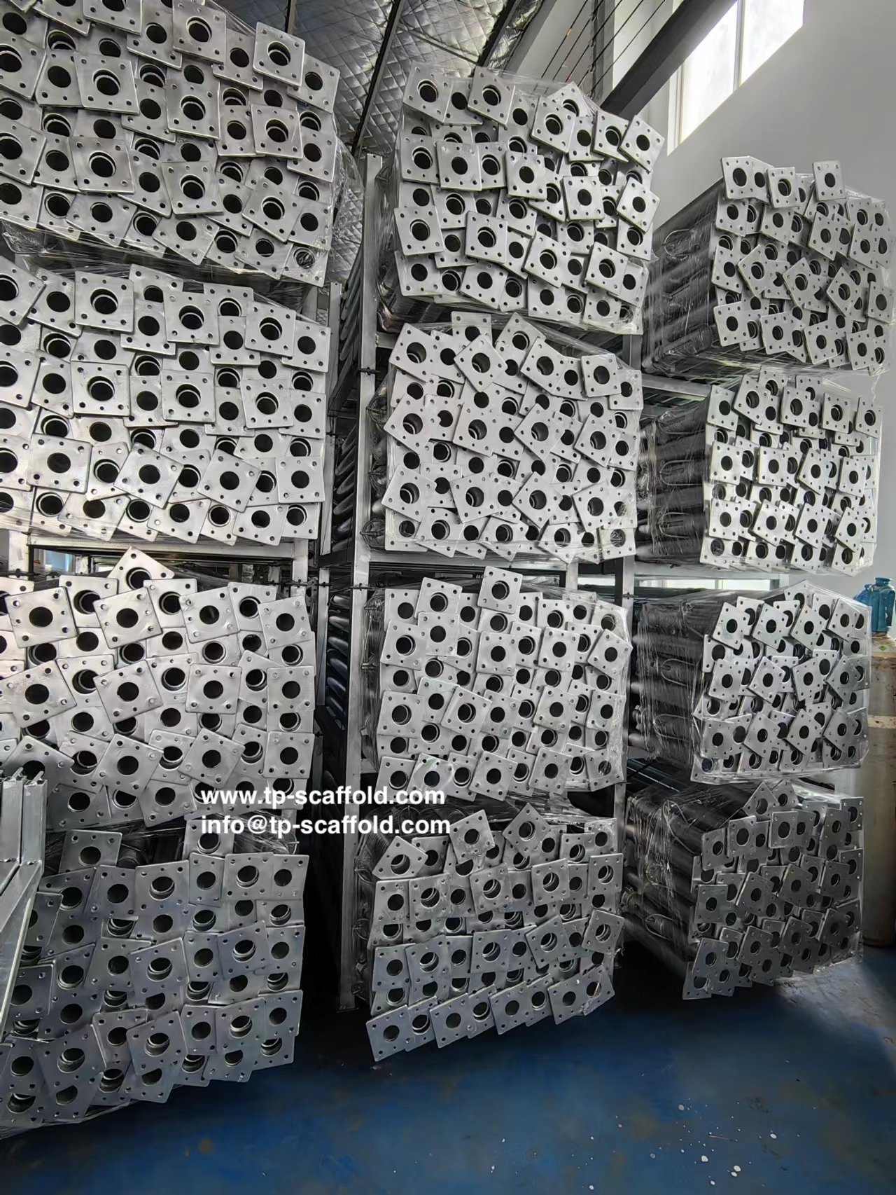 steel scaffolding prop